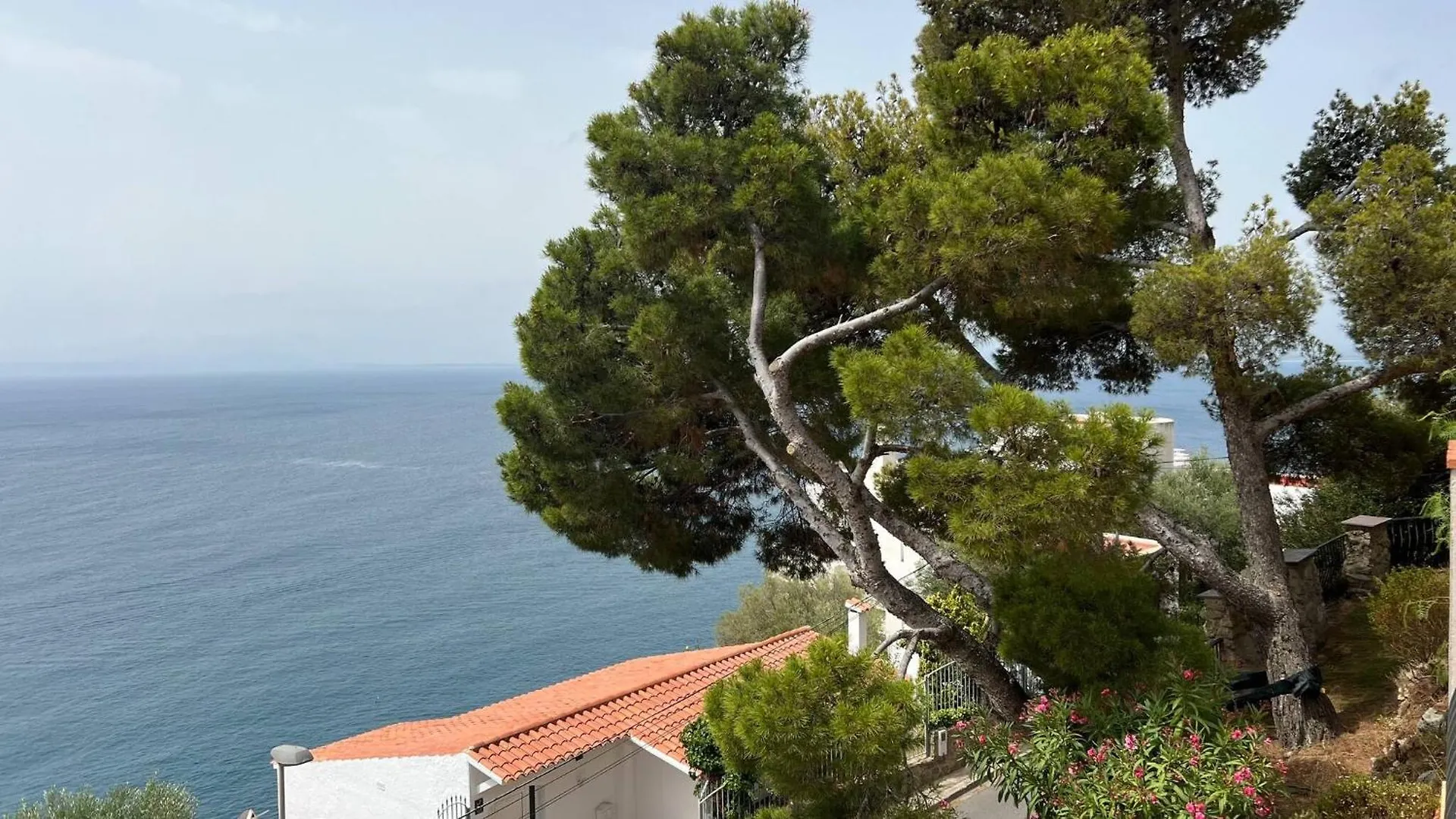 Apartamento En Roses Con Preciosas Vistas Del Mar Ap2